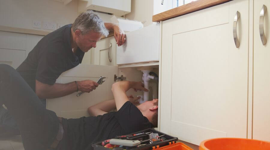 Expert burst pipe repair services in Steele, AL